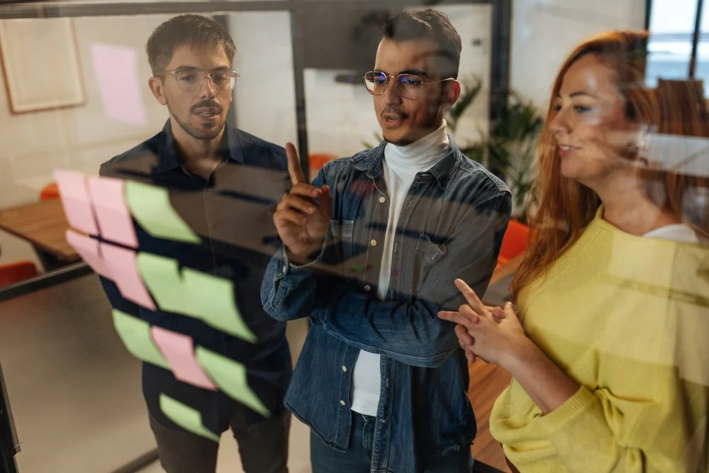 Brainstorming team